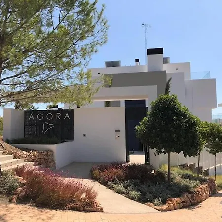 Nuevo Y Luminoso Apartamento De Lujo Εστεπόνα