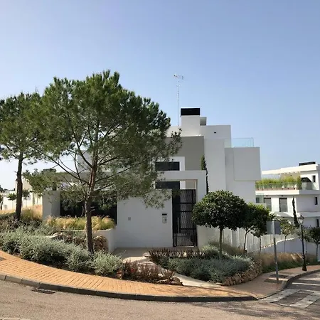 Nuevo Y Luminoso Apartamento De Lujo Estepona